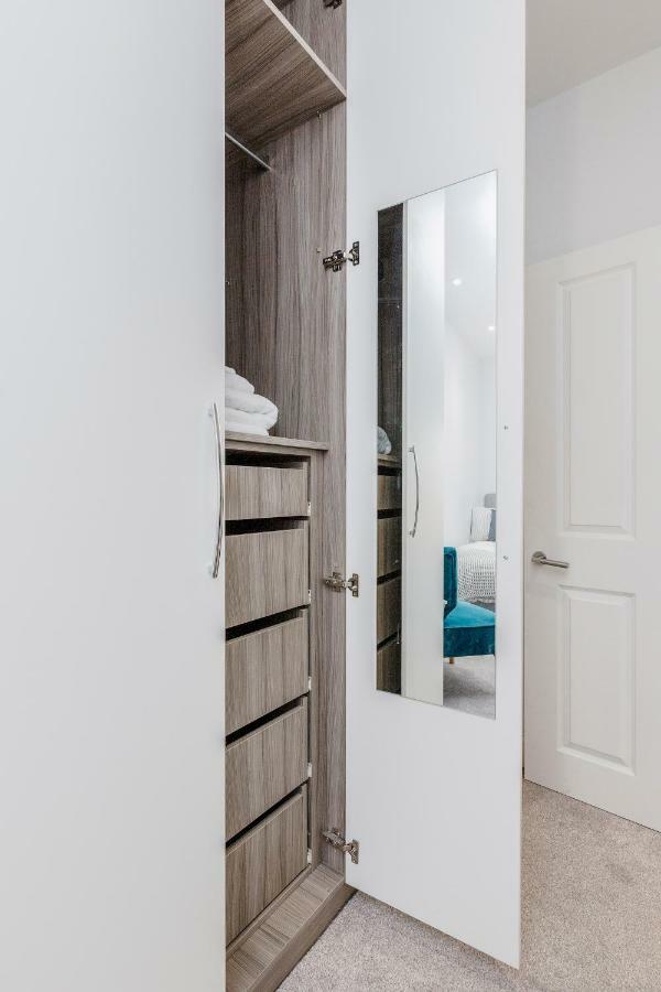 Bright & Modern 2-Bed Notting Hill Apartment Londra Dış mekan fotoğraf