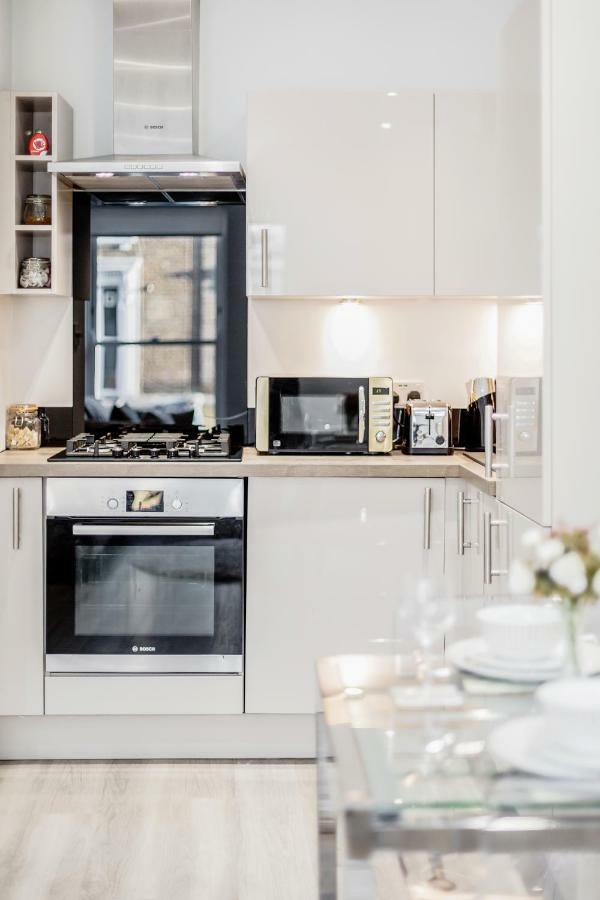 Bright & Modern 2-Bed Notting Hill Apartment Londra Dış mekan fotoğraf